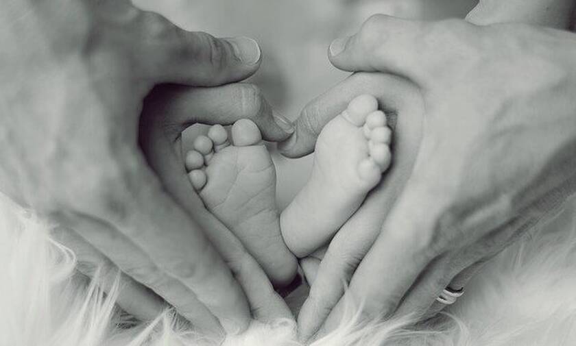Βέροια: 39χρονη θετική στον κορονοϊό γέννησε υγιέστατο κοριτσάκι