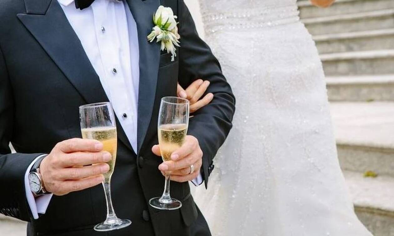Τύρναβος: Τρικούβερτο γλέντι γάμου παρά τον κορoνοϊό - Εντοπίστηκε θετικό κρούσμα