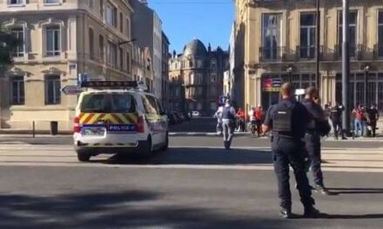 Γαλλία: Ο ένοπλος άφησε ελεύθερους τους πέντε από τους έξι ομήρους
