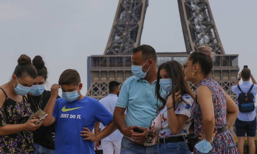 Κορoνοϊός - Παρίσι: Υποχρεωτική η μάσκα και στους εξωτερικούς χώρους