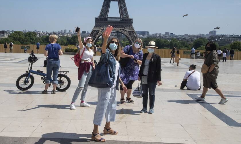 Κορονοϊός στη Γαλλία: Ζημίες μέχρι 40 δισ. ευρώ για τον τουρισμό