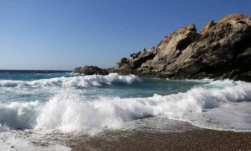 Κεφαλονιά: Μοιραία βουτιά για 76χρονη σε παραλία του Αργοστολίου