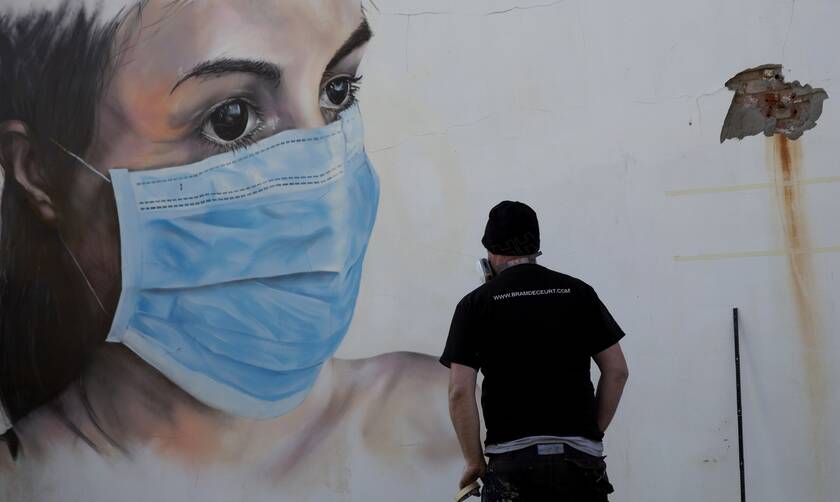 Κορονοϊός: Τα μυστικά της υπερμετάδοσης του ιού στην Ελλάδα - Οι εστίες και η αγωνία του Σεπτεμβρίου