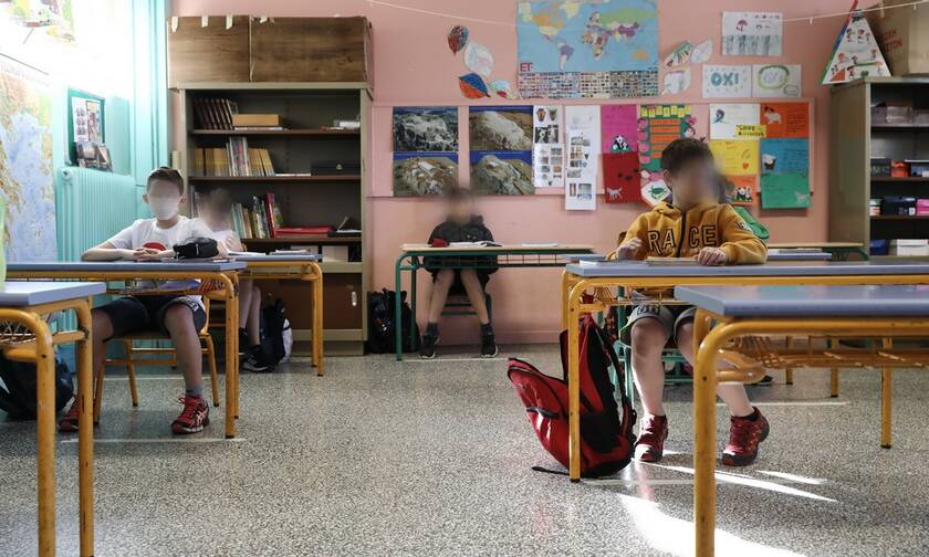 Κορονοϊός - ΚΕΔΕ: Κανένα παιδί και κανένας εκπαιδευτικός χωρίς μάσκα σε σχολεία