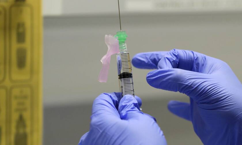Κορονοϊός: Ξεκίνησε το τελευταίο στάδιο κλινικών δοκιμών του υποψήφιου εμβολίου της AstraZeneca