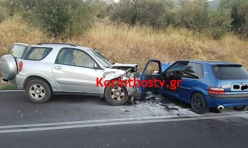 Τρομακτικό τροχαίο στην Κόρινθο: Μετωπική δύο αυτοκινήτων - Σκληρές εικόνες