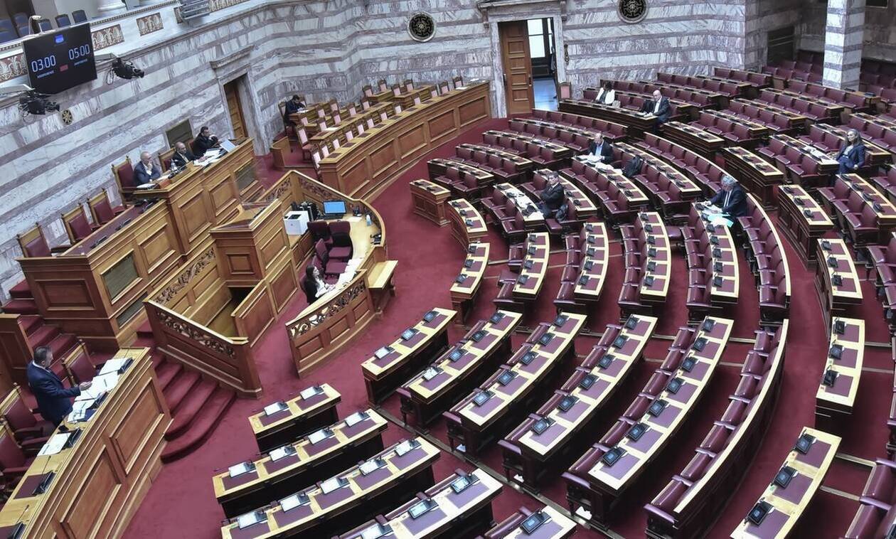 Βουλή: Κατατέθηκαν οι ΠΝΠ με τα μέτρα αντιμετώπισης των συνεπειών του κορονοϊού 