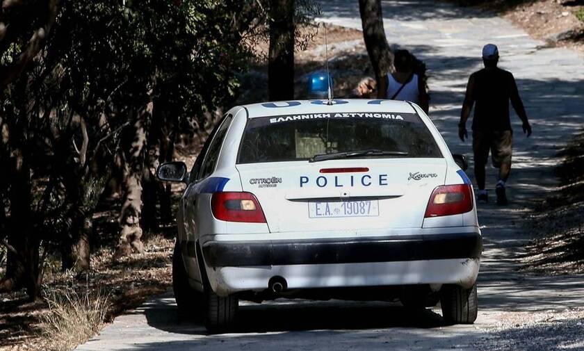 Φρίκη στη Θεσσαλονίκη: «Διακινητής με βίαζε ακόμη και μπροστά στα παιδιά μου» 