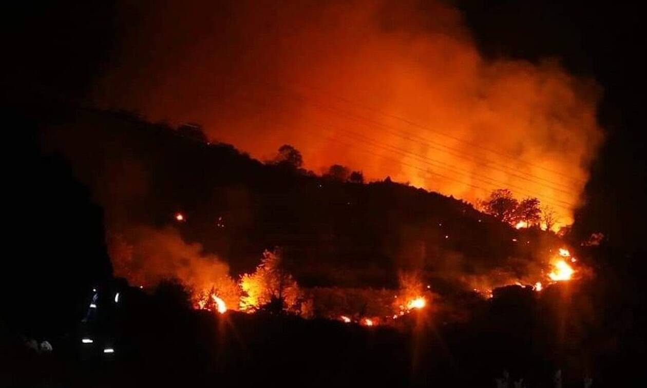 Φωτιά στη Μόρια - Δήμαρχος Μυτιλήνης: «Μία τραγική εξέλιξη εν μέσω κορονοϊού»
