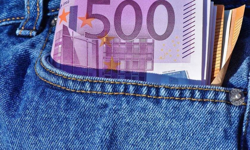 Επίδομα 534 ευρώ: Σήμερα η καταβολή του στους δικαιούχους 