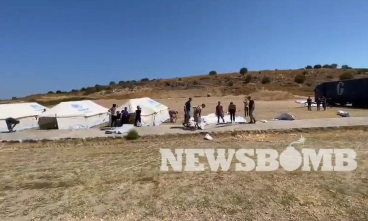 Το Newsbomb.gr στον νέο καταυλισμό στην Μυτιλήνη - Μεταφέρουν σκηνές με ελικόπτερα