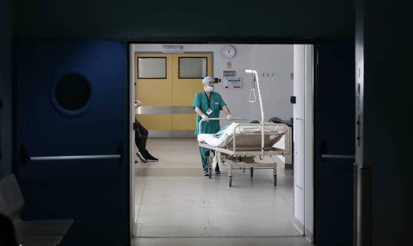 Κορονοϊός: Κατέληξε 49χρονη στο «Σωτηρία» - Στους 301 οι νεκροί