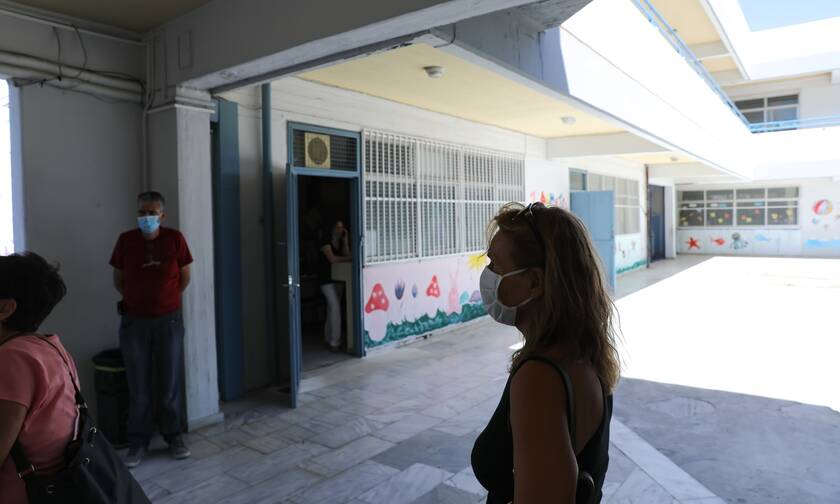 Κορονοϊός: Σε καραντίνα δασκάλα στο Ηράκλειο – Βρέθηκε θετική στον ιό