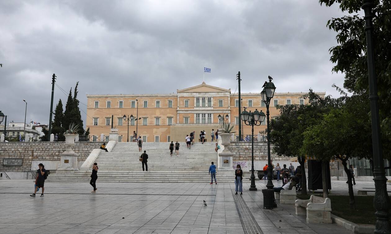 Νέα δημοσκόπηση: Δείτε τη διαφορά ΝΔ - ΣΥΡΙΖΑ -Τι λένε οι πολίτες για ελληνοτουρκικά, μεταναστευτικό