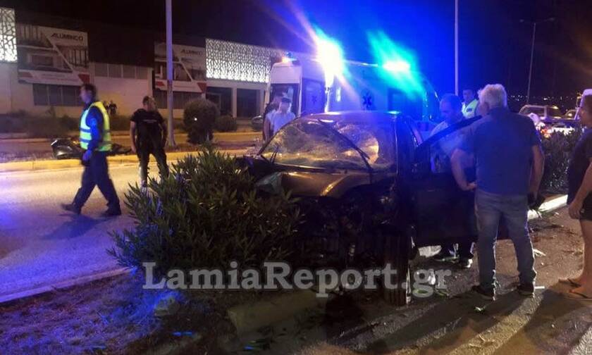 Λαμία: Σοβαρό τροχαίο  με δύο τραυματίες στην είσοδο της πόλης