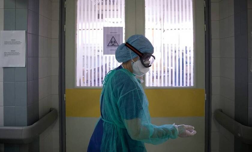 Κορονοϊός - Νοσηλεύτρια του «Σωτηρία»: «Όσοι μπαίνουν πια στις ΜΕΘ, δεν βγαίνουν» (vid)