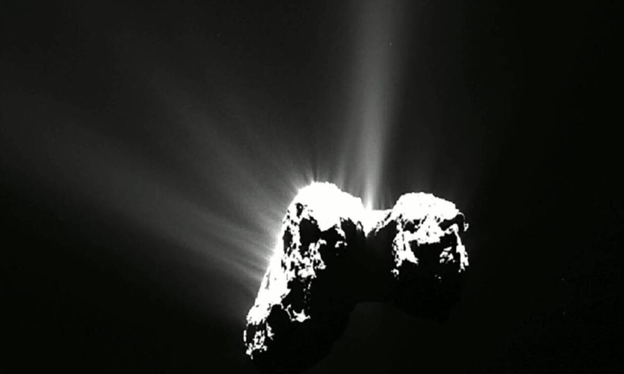 Απίστευτη ανακάλυψη στο διάστημα: Τι βρήκαν σε κομήτη 