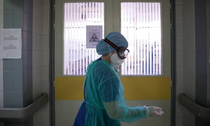 Ο κορονοϊός «σαρώνει» τους υγειονομικούς - 200 κρούσματα μέσα σε δύο μήνες