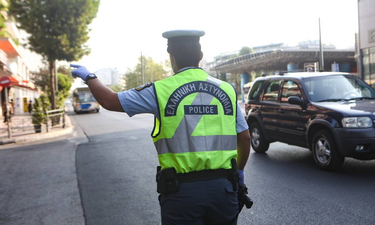 Συναγερμός στην Τροχαία Πειραιά: Αστυνομικός βρέθηκε θετικός στον κορονοϊό