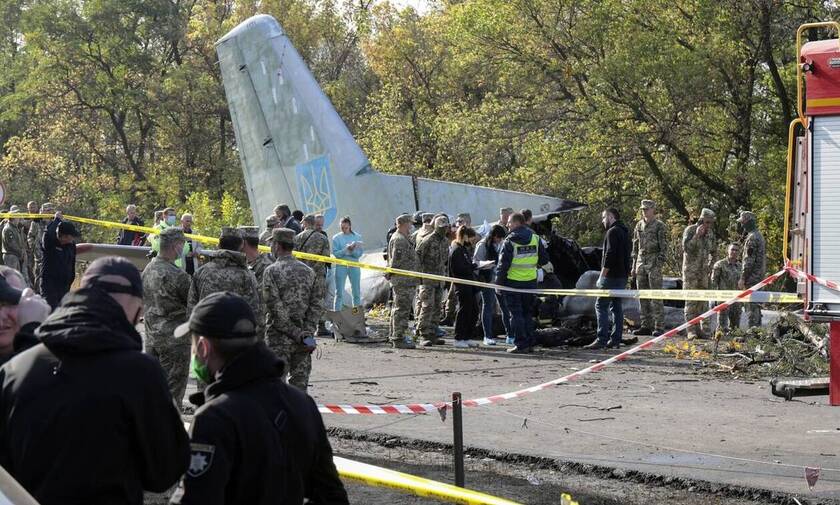 Ουκρανία: Ο πρόεδρος Ζελένσκι επισκέφθηκε τον μοναδικό επιζώντα της αεροπορικής τραγωδίας
