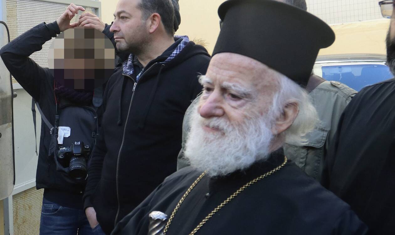 Στη ΜΕΘ του ΠΑΓΝΗ ο Αρχιεπίσκοπος Κρήτης - Σταθερή αλλά κρίσιμη η κατάστασή του