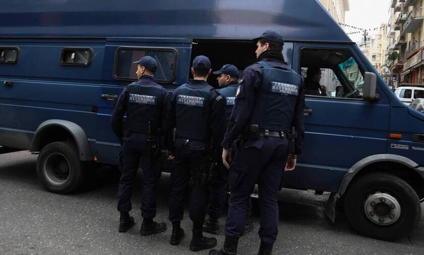 Μεγάλη επιχείρηση της ΕΛ.ΑΣ.: 27 συλλήψεις ανηλίκων στο κέντρο της Αθήνας