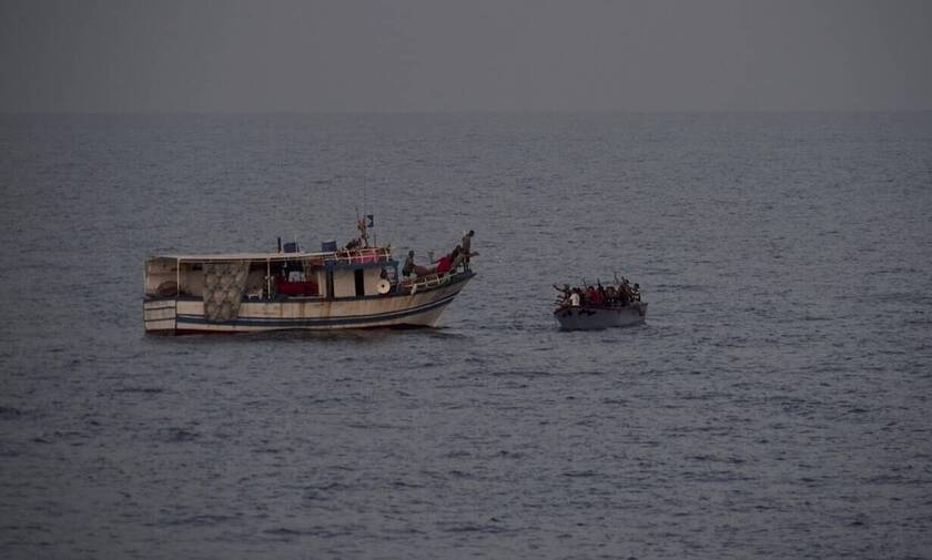 Αποτροπιασμός: Διακινητές πέταξαν στη θάλασσα μετανάστες - Οκτώ άνθρωποι πνίγηκαν