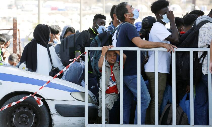 Μυτιλήνη: Αναχωρούν 850 μετανάστες και πρόσφυγες για την ηπειρωτική χώρα