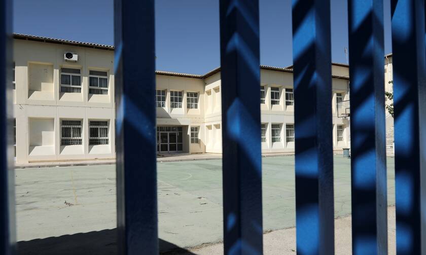 Κορονοϊός: Ποια σχολεία, παιδικοί σταθμοί και νηπιαγωγεία είναι κλειστά την Τρίτη (6/10)