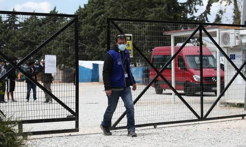 Κορονοϊός: Αναστολή λειτουργίας των υπηρεσιών ασύλου λόγω κρουσμάτων 