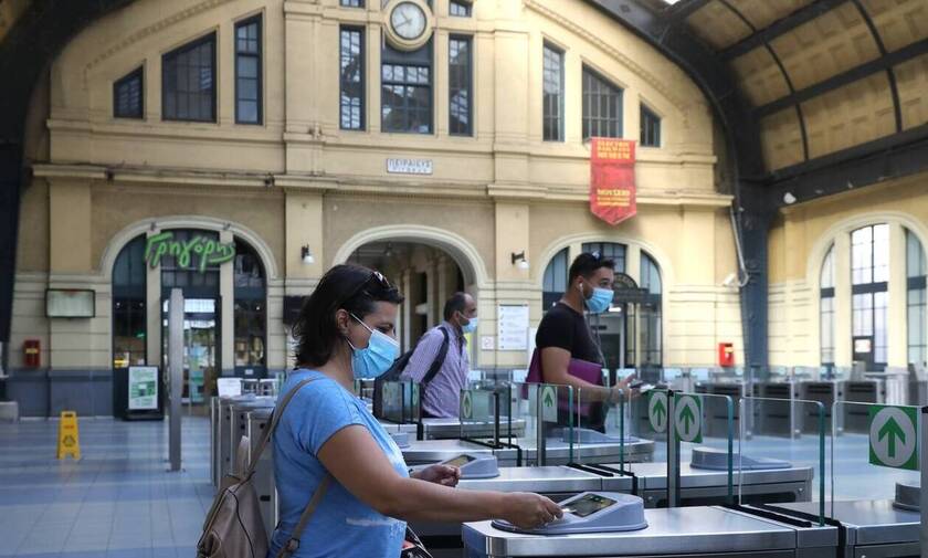 Κορονοϊός: Δραματικές οι επόμενες εβδομάδες - Πότε θα ενεργοποιηθεί το «μάσκα παντού»