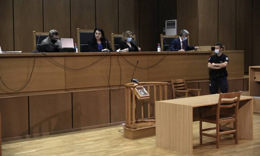 Δίκη Χρυσής Αυγής: Διεκόπη η διαδικασία - Την Πέμπτη η αγόρευση της εισαγγελέως για τα ελαφρυντικά