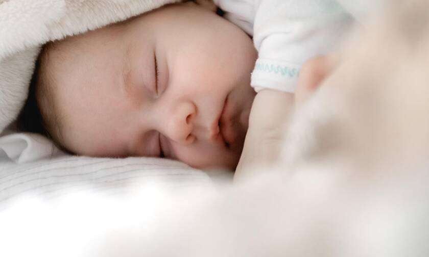 Σε ποια στάση βάζετε το μωρό σας για ύπνο;