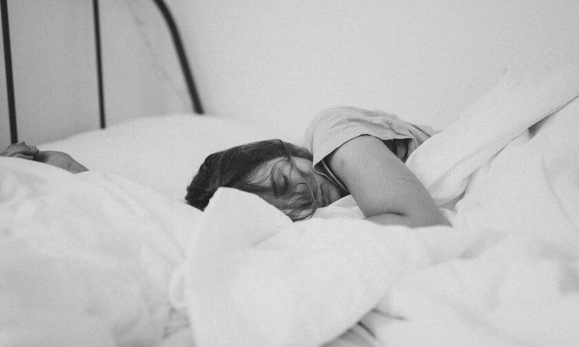 Τι συμβαίνει στο σώμα σου όταν δεν κοιμάσαι καλά