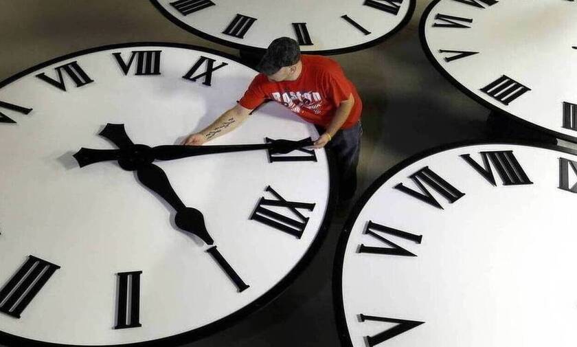 Αλλαγή ώρας 2020: Προσοχή - Πότε γυρίζουμε τα ρολόγια μας μία ώρα πίσω