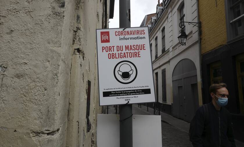 Κορονοϊός: Σε κατάσταση έκτακτης ανάγκης η Γαλλία - Απαγόρευση κυκλοφορίας εξετάζει ο Μακρόν