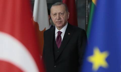Σύνοδος Κορυφής: Το crash test με Ερντογάν - Τι μεταφέρει στην διπλωματική φαρέτρα του ο Μητσοτάκης