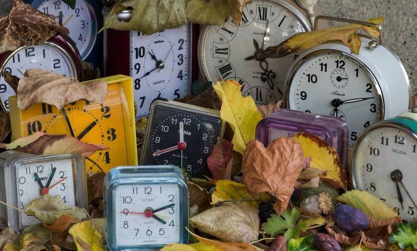 Αλλαγή ώρας 2020: Γυρνάμε τα ρολόγια μας μία ώρα πίσω - Δείτε πότε