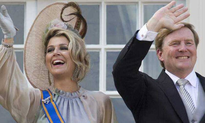 Ολλανδία: Αναστάτωση με το βασιλικό ζεύγος – Διέκοψαν άρον-άρον τις διακοπές τους στην Ελλάδα