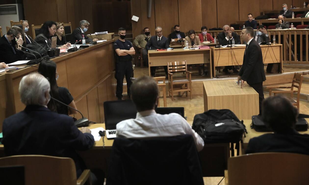 Δίκη Χρυσής Αυγής: Επιμένει η εισαγγελέας - Ζήτησε ξανά να δοθεί αναστολή στους καταδικασθέντες