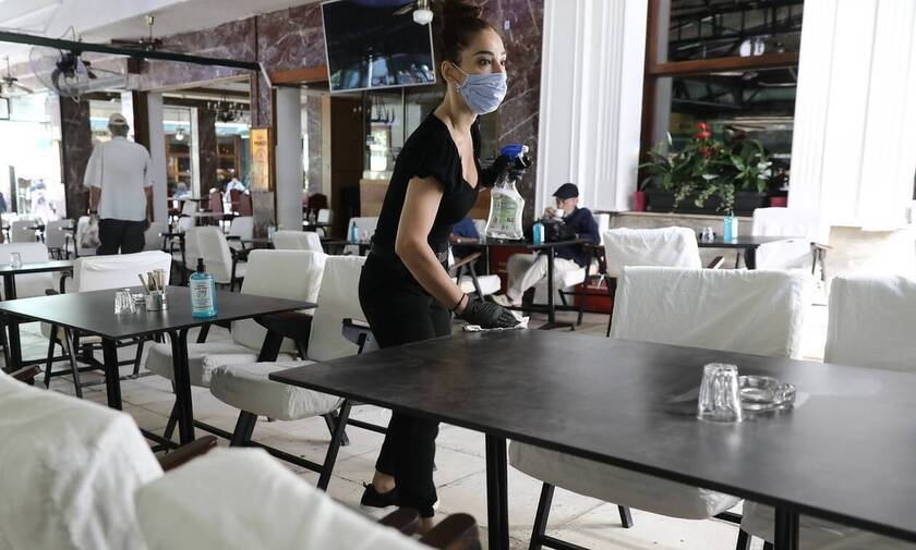 Κορονοϊός: Επιδοτήσεις μέσω ΕΣΠΑ για εξωτερικές θερμάστρες στα εστιατόρια