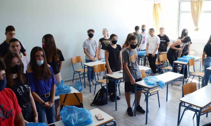 Κορονοϊός - Σχολεία: Τι θα γίνει με τις μάσκες στα διαλείμματα 