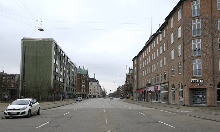 Κορονοϊός - Δανία: Εντείνονται τα μέτρα, γιατί «κινδυνεύουμε να χάσουμε τον έλεγχο»