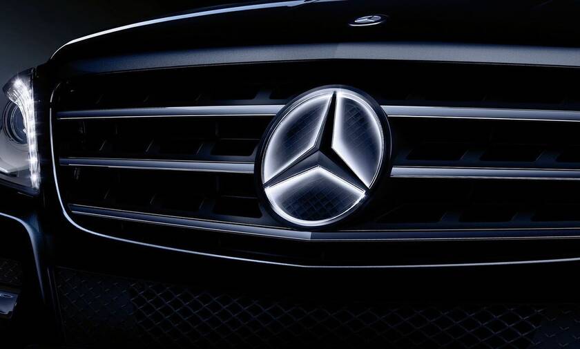 Τι προβλήματα προκαλεί το αστέρι της Mercedes όταν φωτίζεται;