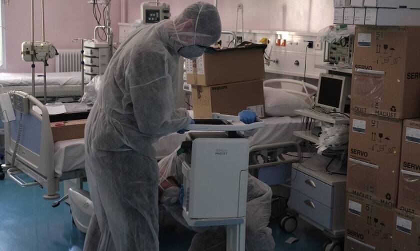 Κορονοϊός: Τρεις ασθενείς κατέληξαν σε λίγες ώρες - Στους 618 οι νεκροί