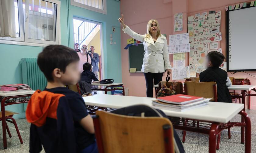 Κορονοϊός - Νέα ΚΥΑ: Τι θα ισχύει από την Τρίτη σε σχολεία και ΑΕΙ