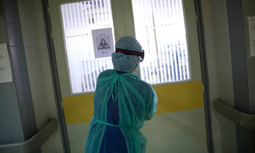 Κορονοϊός: Κατέληξαν δυο ασθενείς σε λίγες ώρες - Στους 636 οι νεκροί στην Ελλάδα