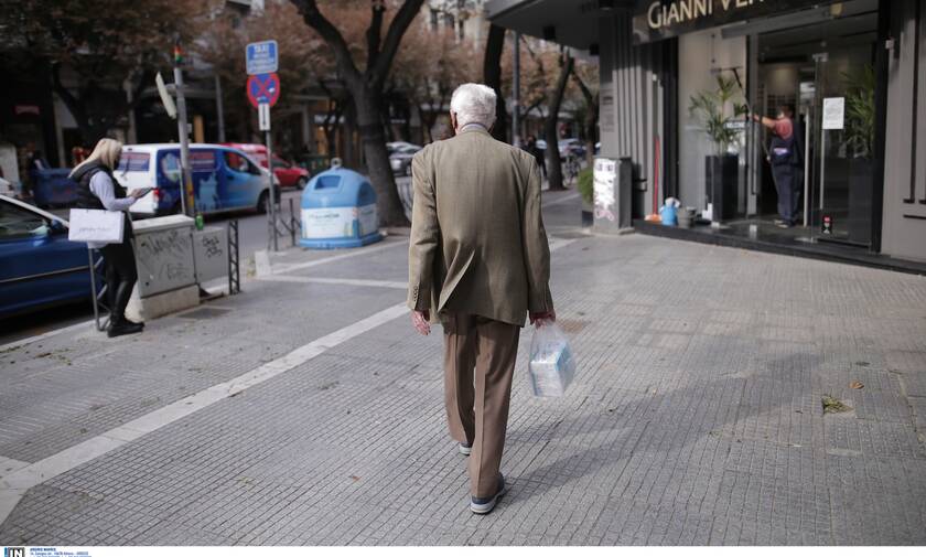 Κορονοϊός - Θεσσαλονίκη: Ανακοινώνεται καθολικό lockdown - Επιστρέφουν τα sms