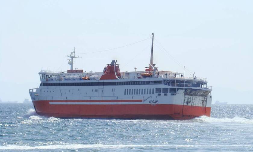 Επιστρέφει στο λιμάνι του Πειραιά το πλοίο «Αδαμάντιος Κοραής»
