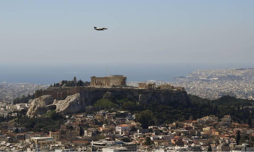 Πολεμική Αεροπορία: Τιμή και δόξα στα ελληνικά «φτερά» - Μαχητικά πάνω από την Αθήνα